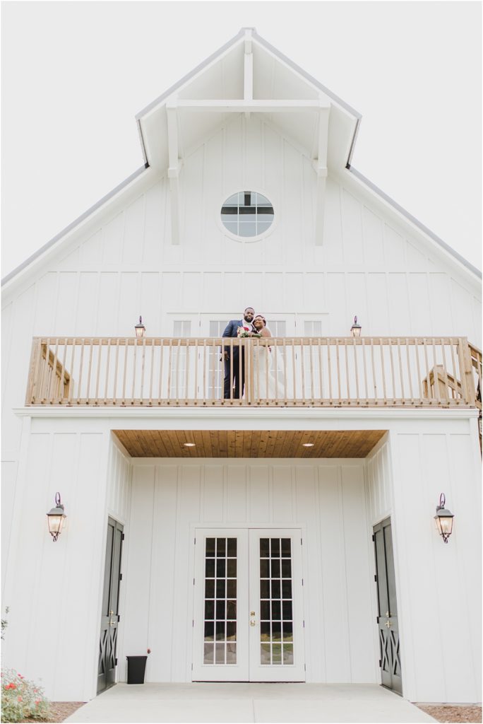 Bride and Groom | The Carolina Barn